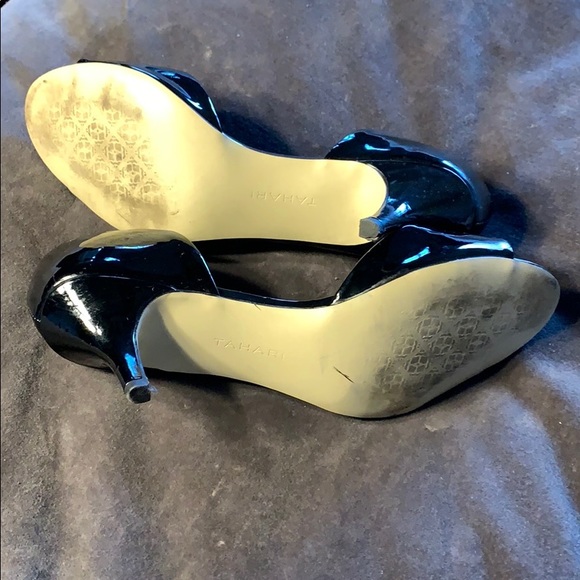 Tahari Patent Leather Pumps, size 11M - Picture 4 of 4